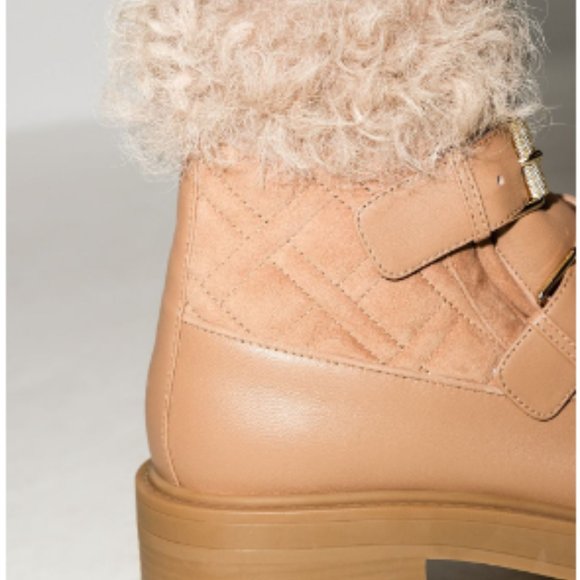 Aquazzura Ryan Lug-Sole Bootie size 8.5B - Picture 3 of 11